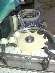 Wick inserting machine EM-V